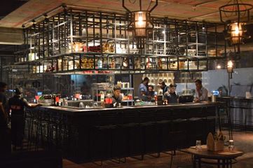 lightarea_'s tweet photo. @GlocalJunction #andheri #Mumbai #lighting  #teamlightarea https://t.co/zSPfrkFXis