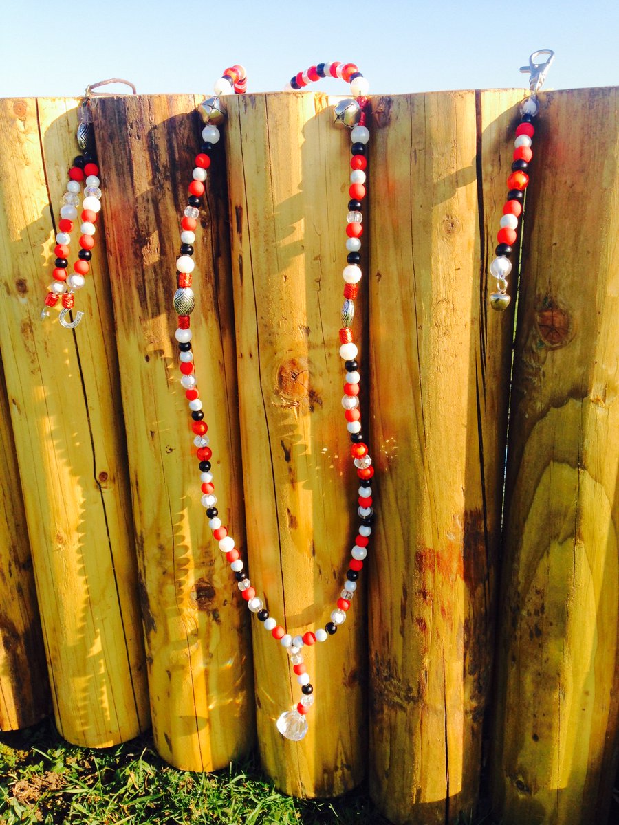 WhiteSteedBeads's tweet photo. Dont be a dark horse, reflective red black and white Rhythm Beads. neon yellow, greens, blues and pinks available too #celebrateyourhorse https://t.co/3uaZ7VlCOF
