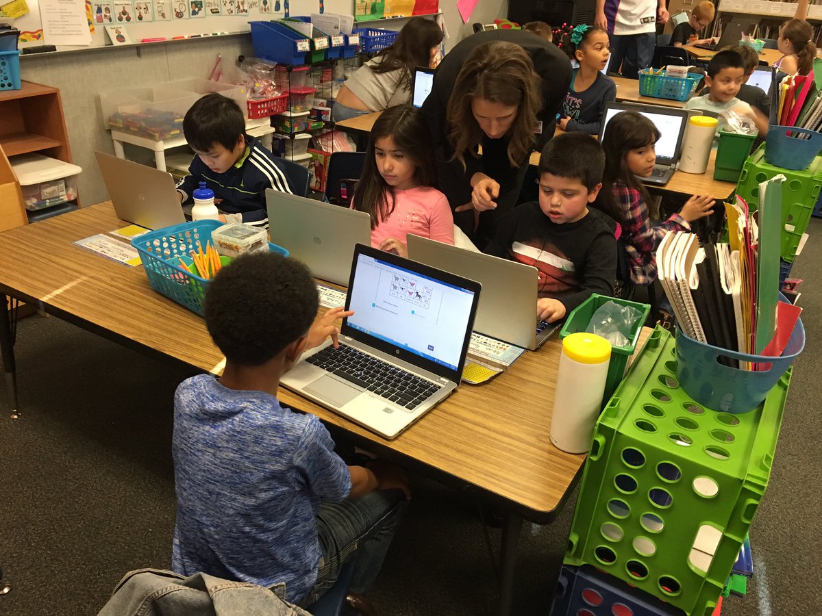 teachr4ever2's tweet photo. #onlineformativeassessment #smartfirstgraders https://t.co/m5PZYWf2x4