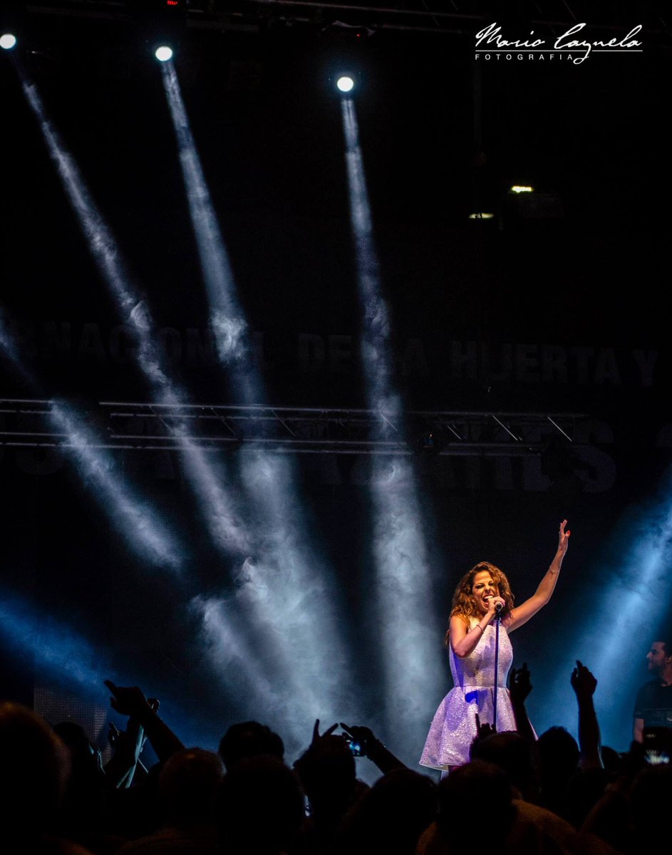 mariocayuela_es's tweet photo. Gran #noticia para la #musica y #españa @PastoraSoler vuelve a los #escenarios #Enhorabuena #vivalamusica https://t.co/KHuSyxGujI