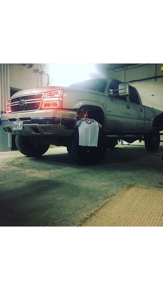 MaxHPdiesel's tweet photo. Nice pic sent in by: Austin Smith
#maxhp #duramax https://t.co/dOYMjD0bWw