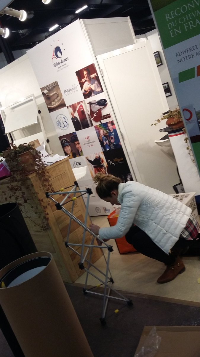 BabettePro's tweet photo. @JumpingBordeaux, RV #cluster  #sohorse @NicolasBlondeau @MandoreAgency #impromove #phytanim #axlconcept @IMInnov_IoT @audeladespistes.... https://t.co/tNJtj4FWHl