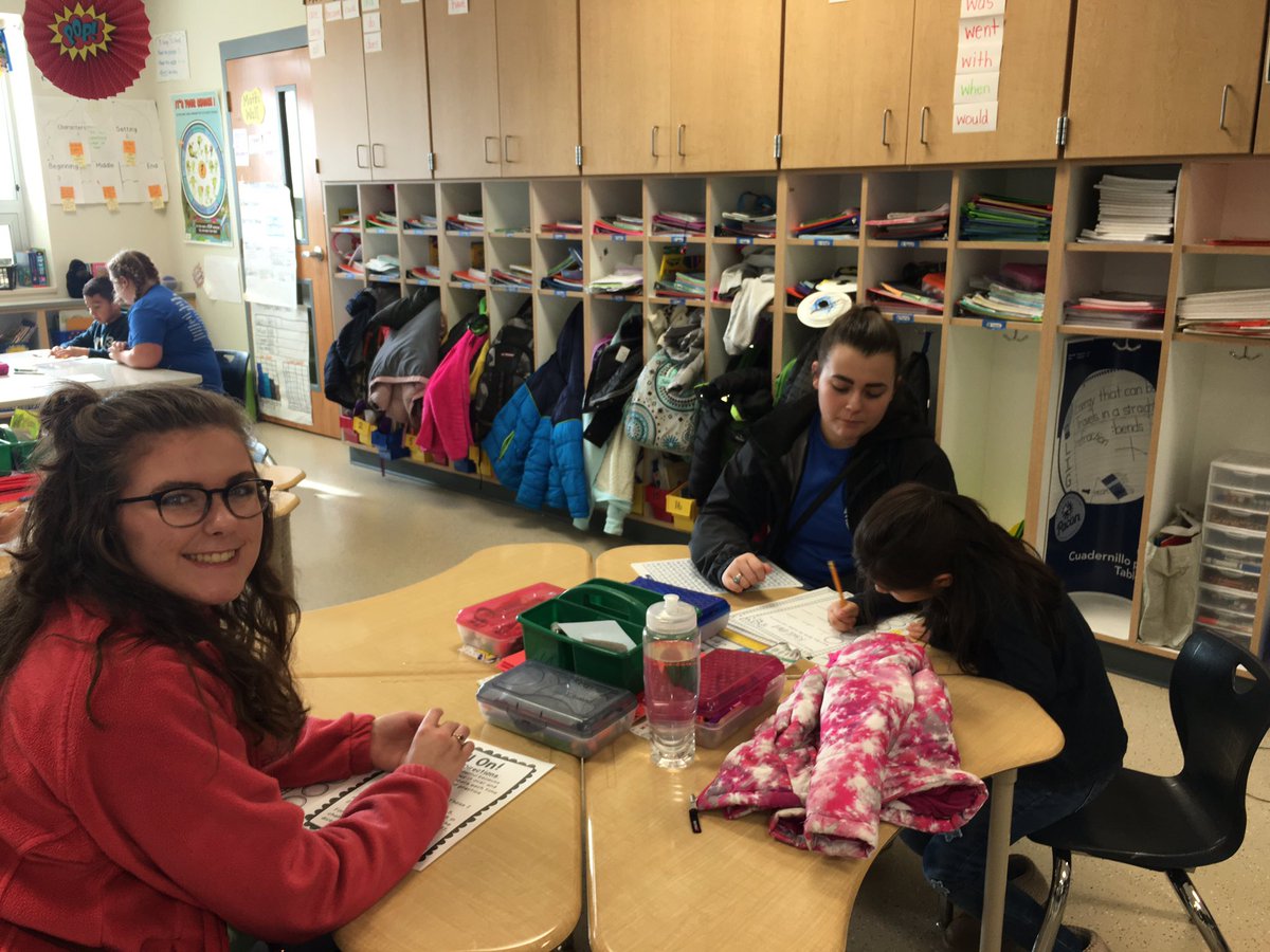 hannnahm21's tweet photo. inspiring students to work hard at #ctso2017 https://t.co/sJFelYtjD6