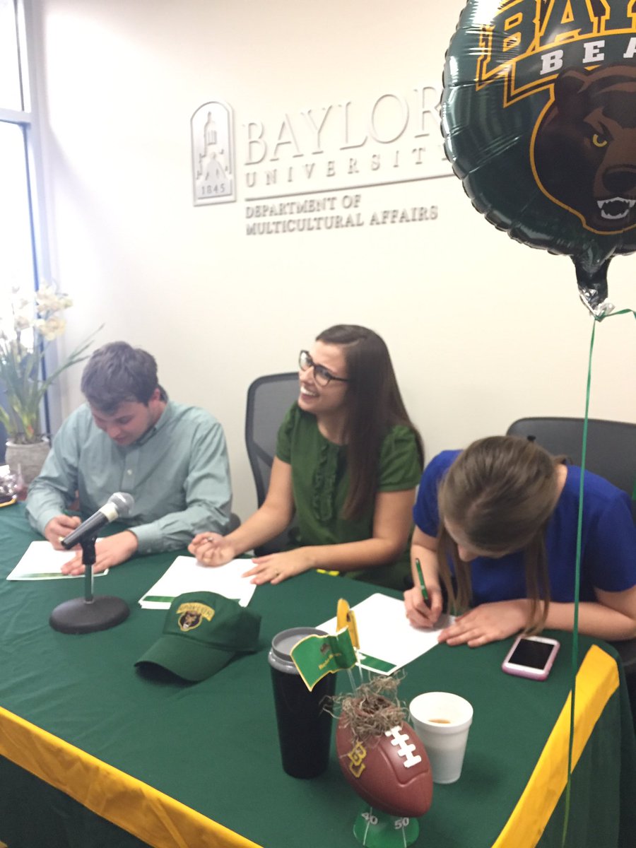 BaylorMA's tweet photo. @BUStuGov in the house! #signingday https://t.co/PaGHfSPsIl