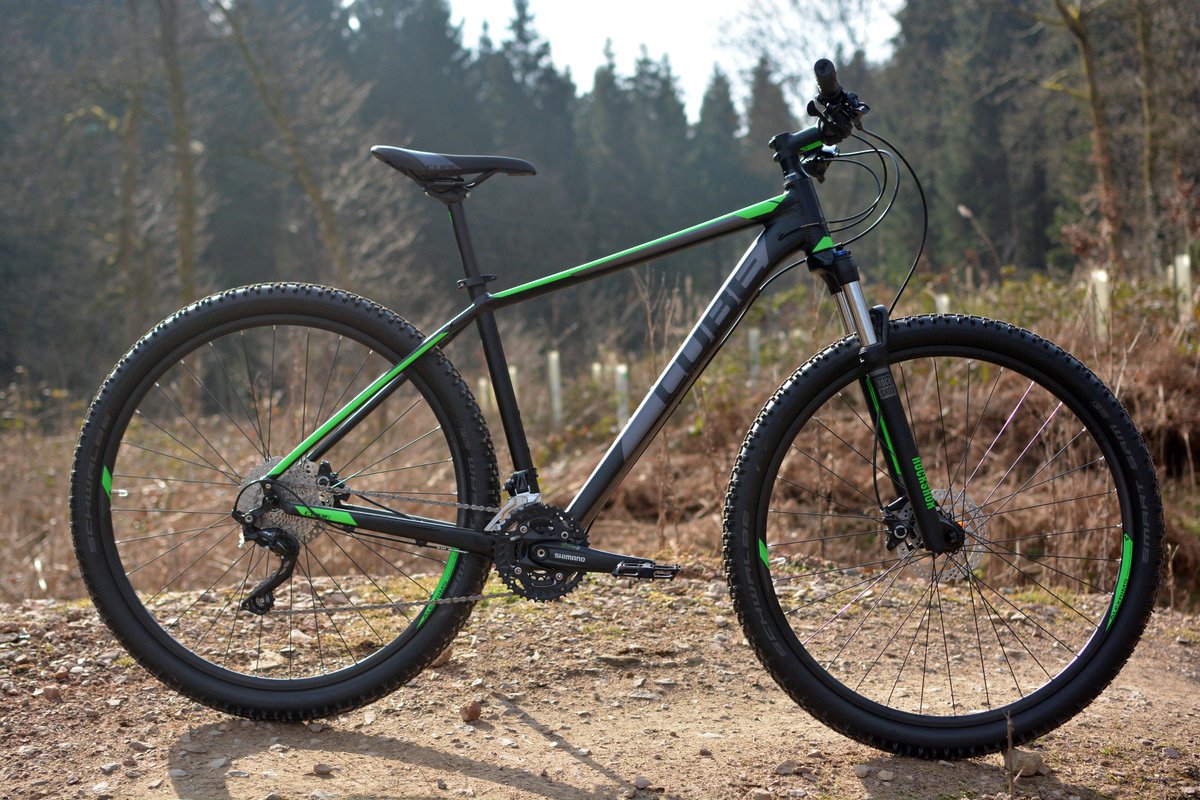 Pedalabikeaway's tweet photo. Absolutely gutted to say we had 22 bikes stolen last night. If anyone offers you a 2017 Analog or 2016 Attention get in touch @CUBEBikesUK https://t.co/pUvZcjvS38