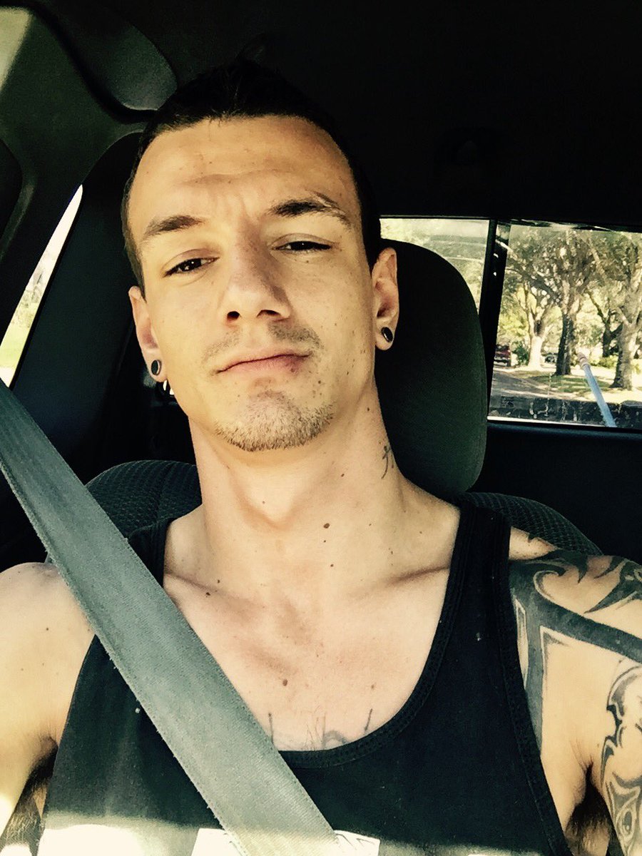 What's up twitter :)