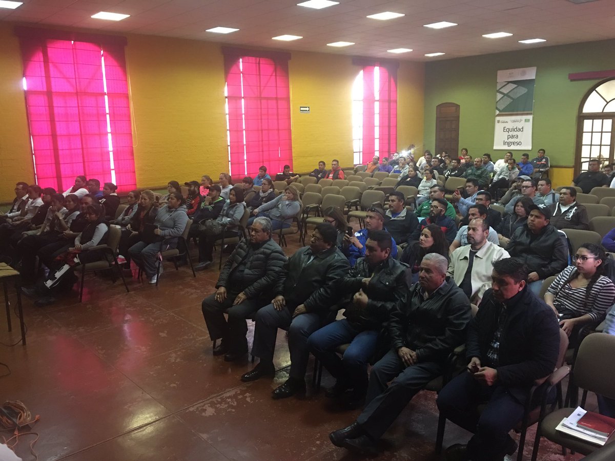 SecGenerales's tweet photo. Clausura 
Curso Taller
Primer Respondiente en Atención a Urgencias Médicas https://t.co/d3MRshDY7F