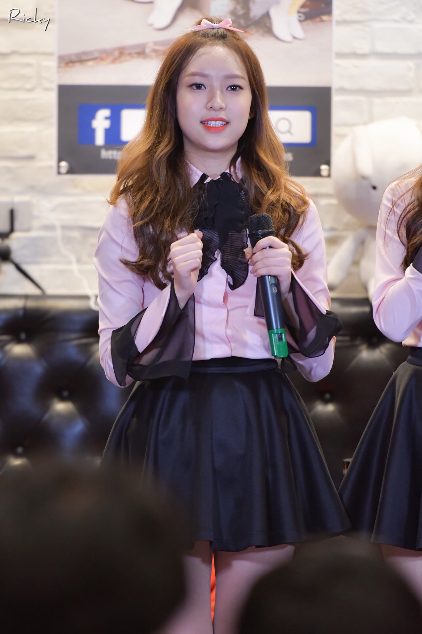 C3ms6TTUoAMo6YB.jpg:orig