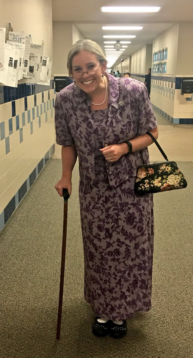 MWoodward2nd's tweet photo. 100th day of school! #100thday #dresslikeyouare100 #goodwillforthewin #2ndgraderocks @WinkleyElem https://t.co/QkAzXxn2Fe