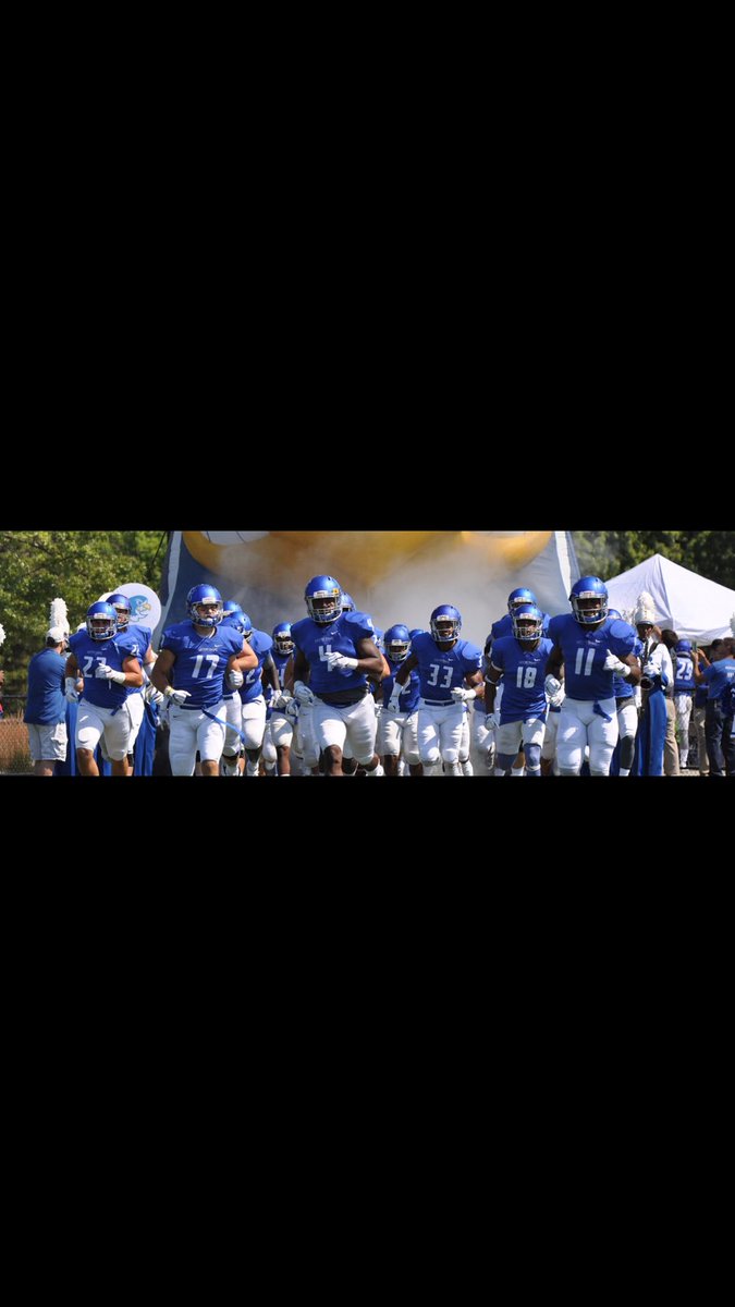 aqslimm2's tweet photo. Blessed beyond belief to announce my commitment to Notre Dame College!
#BirdGang #FalconFlock17 #HOPE https://t.co/hRsgUfy2XU