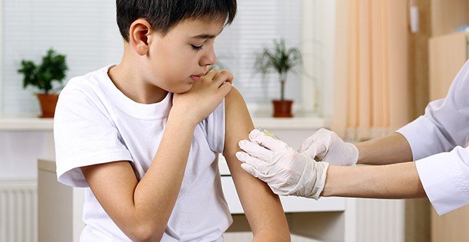 ArteDeViverBem's tweet photo. A importância da vacinação de meninos contra o HPV. https://t.co/6Qb02OZB0h #iavb #prevenção #saúde #hpv #vacina https://t.co/7uC6P41HA6