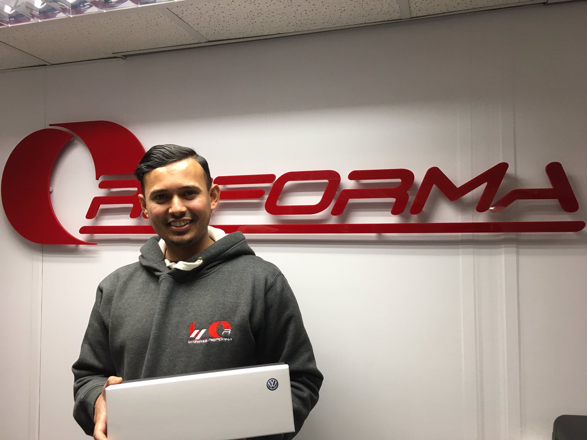 ReformaUK's tweet photo. We think Nanu is chuffed with his service gift! Thank you @jct600 great service as always ๐๐ป #VW #customerservice #jct600 #reformauk https://t.co/MhCsnBQ8QY