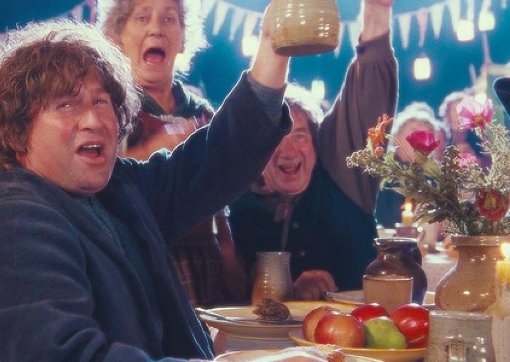 SimplyWalk_App's tweet image. #MyKindOfPartyIncludes Bagginses and Boffins, Tooks and Brandybucks, Grubbs, Chubbs, Hornblowers, Bolgers, Bracegirdles and Proudfoots!