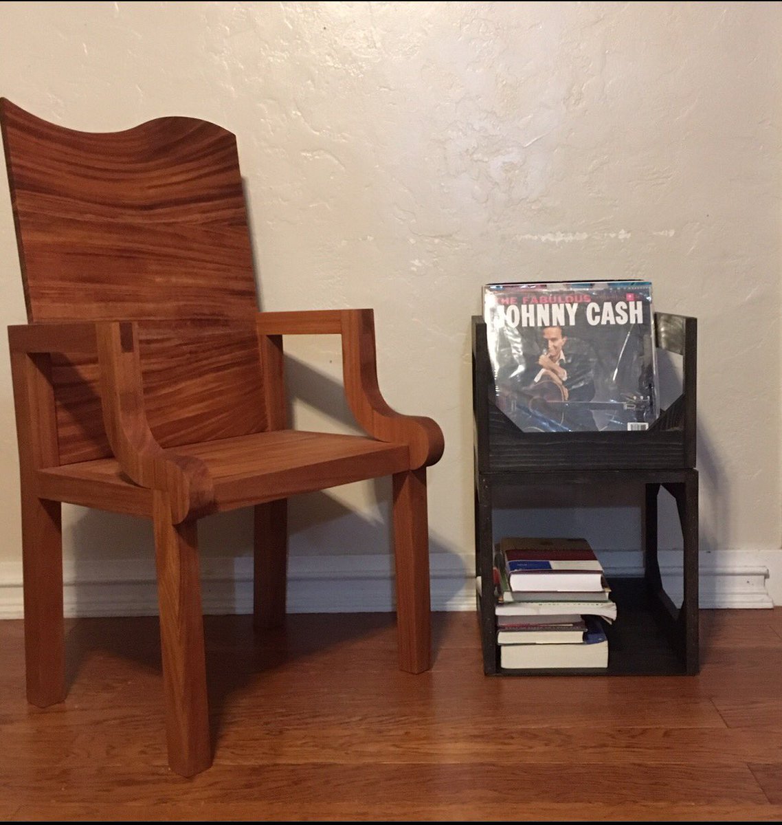 WickerWoodWorks's tweet photo. Chair! #Handmade from 100% African mahogany. #Noscrewsnonails #woodworking #furniture #furnituredesign #midcentury #chair #sjmade #etsy https://t.co/ymBp156iwu