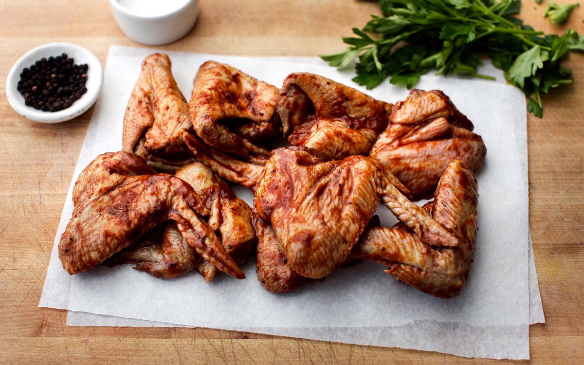 PRMeatCo's tweet photo. Don't forget the #wings this weekend 😉 #Superbowl https://t.co/E3SJsVKFmB