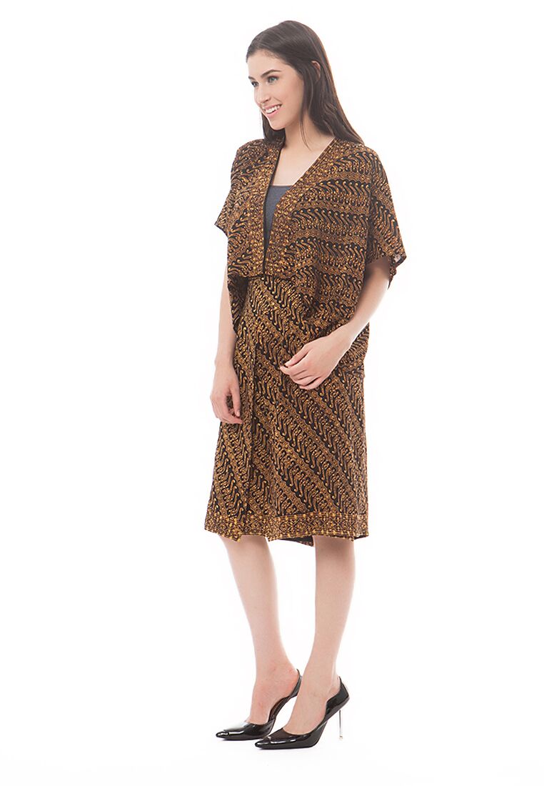 batikuniversal's tweet photo. Setelan Atasan & Kulot #Batik #Sogan #batikuniversal @tokopedia https://t.co/OBMkOhntV5 #bajuwanita #batikmodern #jakarta #belanja https://t.co/ePWUDSataW
