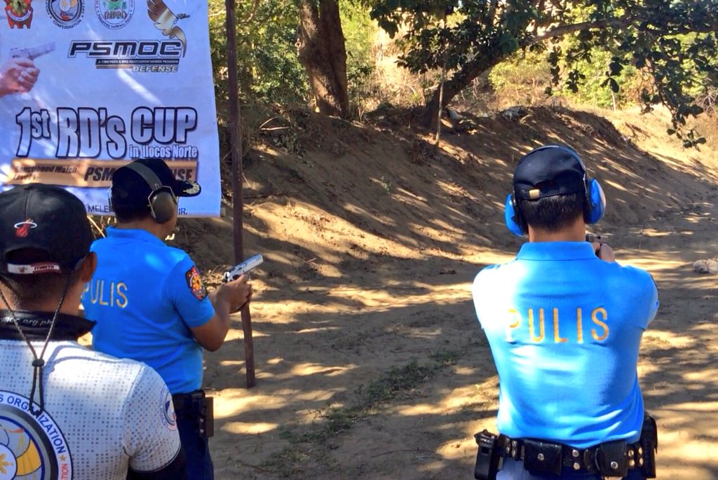 pnprdpro1's tweet photo. @pnprdpro1: @OtdiponlPNP @pnpdpcr Jan 27, 2017 RD PRO1 during the ceremonial shoot of 1st RD's Cup Ilocos Norte. https://t.co/MA4BjkbXSi