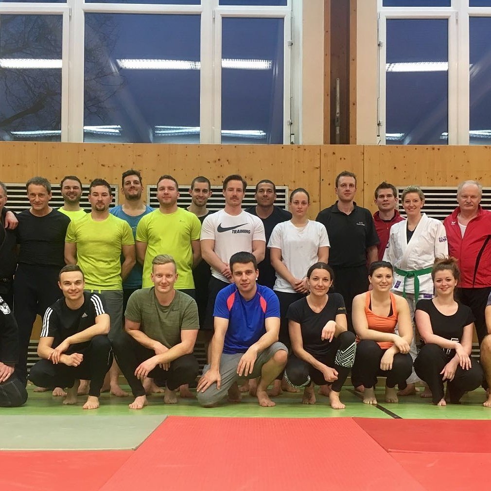 NicoleUrsching2's tweet photo. Super Start des LPSV Jiu Jitsu Steiermark!  Wir freuen uns schon auf nächstes Mal! 💪👊 https://t.co/TXlNKFbmwv