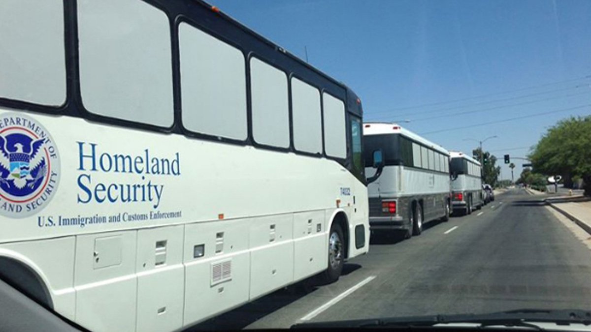 S. Fla. officials squash rumors of ongoing @DHSgov operation in the area bit.ly/2kWWXYb https://t.co/yUctsotwox