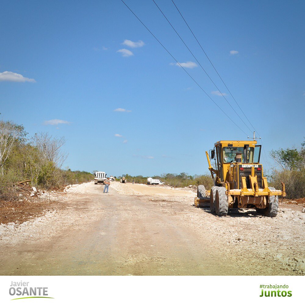 JavierOsante's tweet photo. Ayer fuimos a supervisar la carretera Mérida-Celestún, Subtramo Libramiento Tetiz-Kinchil. Me enorgullece el trabajo del equipo del #INCAY https://t.co/WjiIeh86mp