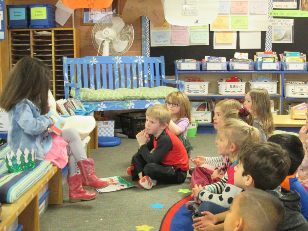 AKinderPlace's tweet photo. It's wonderful to see kinders excited and confident to read to the class! #pmkinder #superreader #Icanread https://t.co/6vD4nXs0MC