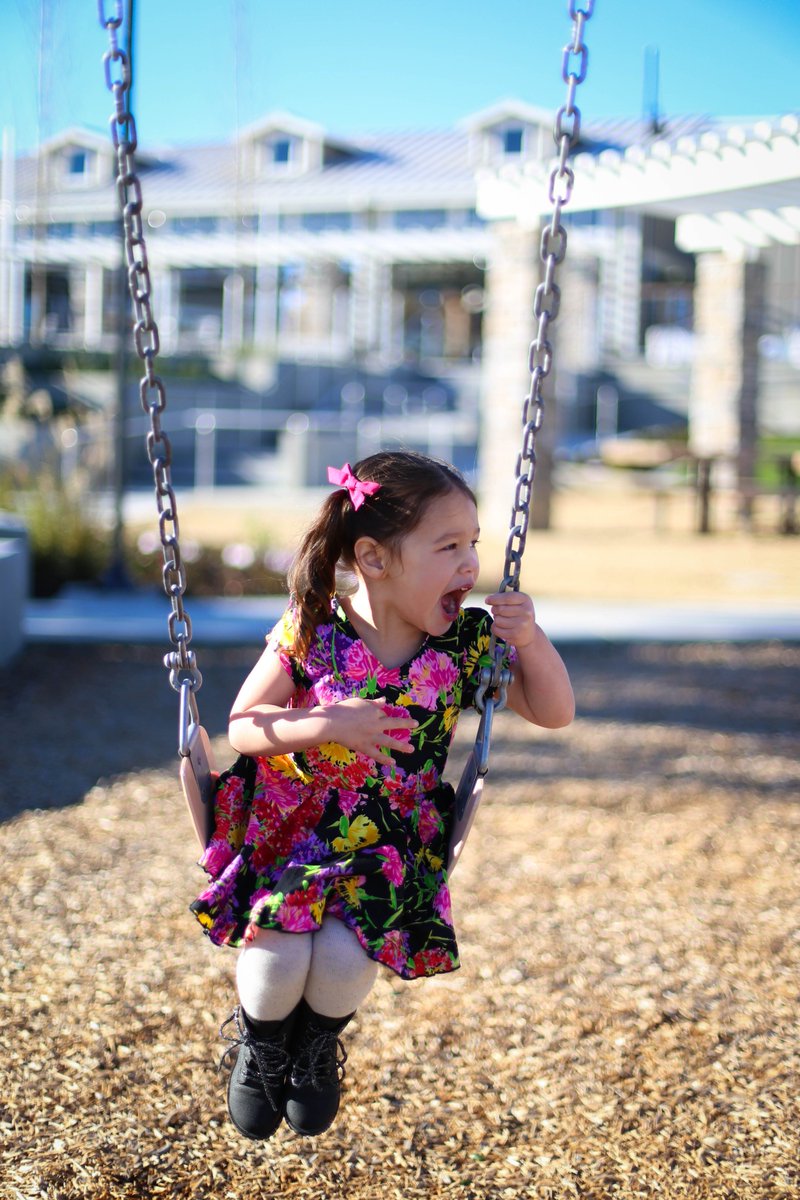 Always make time to play. At #Driftsong, play time is easy with the Kindred House and parks nearby. bit.ly/2ge4wui