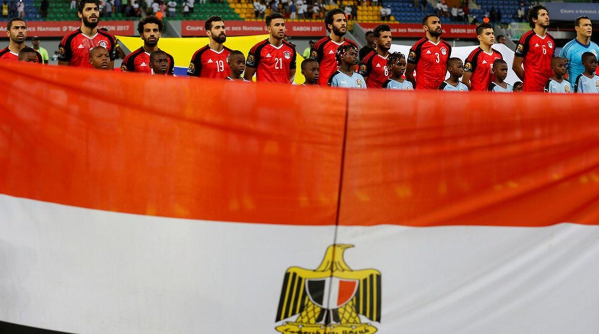 EgyptInPhotos's tweet photo. #Egypt wins against Burkina Faso😀 🎉🇪🇬
back to where we belong
the finals of the Africa cup of nations
#Hadarry4thpyramid 💖
 #AFCON2017 #CAF https://t.co/FzRJ9rv2oT