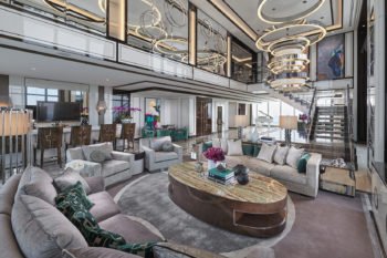 Crown Towers Luxury Hotel Open in Perth  #Latestinluxury #Australia #Luxuryhotels elitetraveler.com/features/crown…