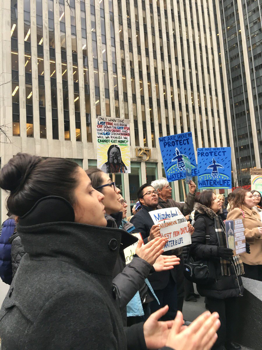 DeFundDAPL tweet media