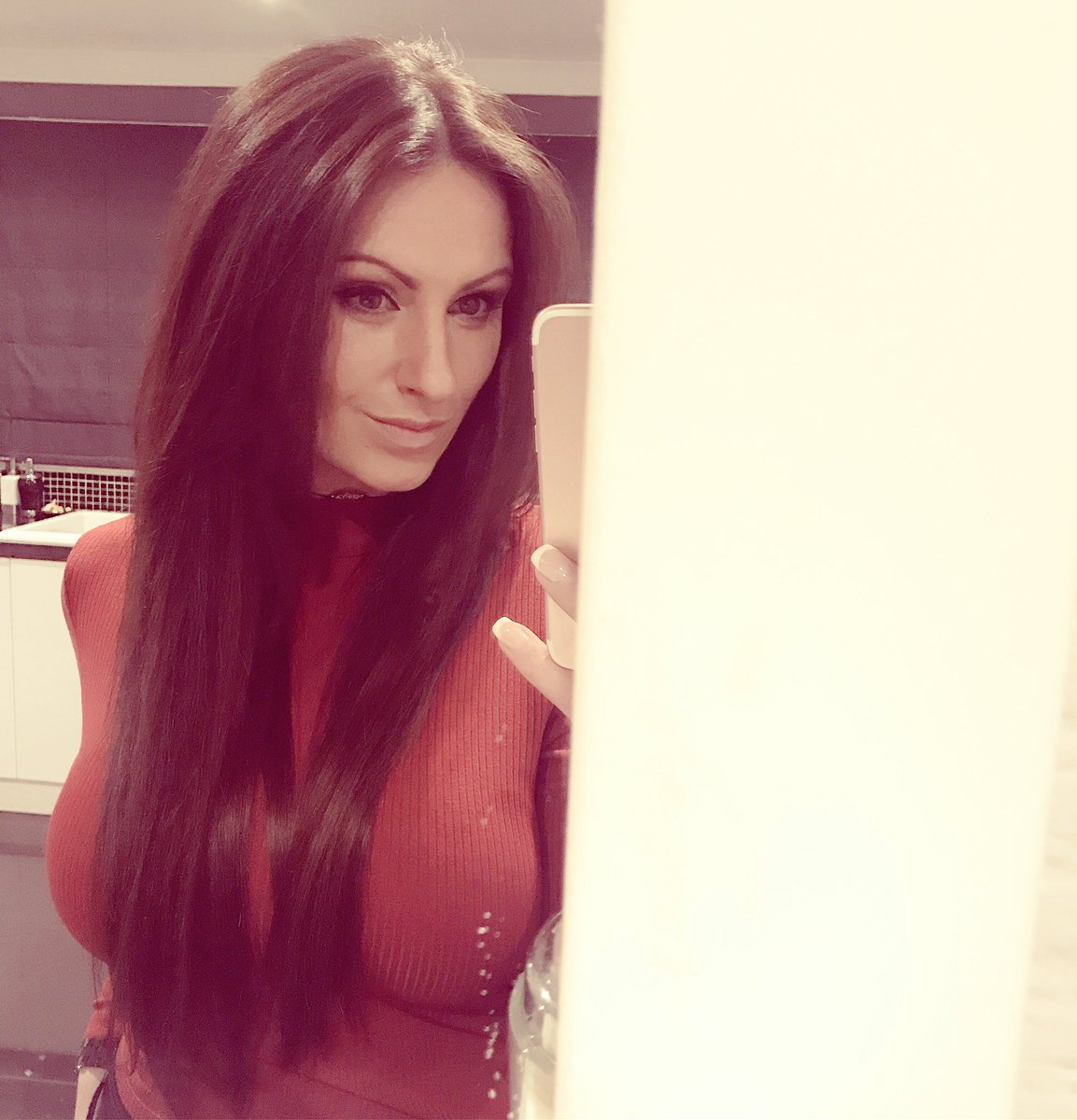 ✨nadine cummins✨ tweet media
