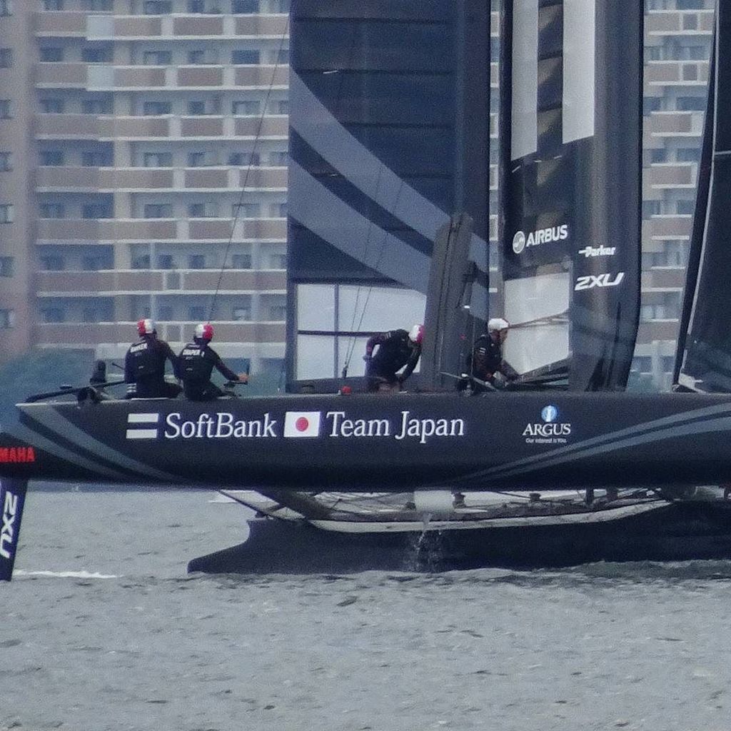 4enoshima's tweet photo. #americascup #lvacwsfukuoka #softbankteamjapan #softbank #sailing⛵️ #yacht https://t.co/5K7SyUPwHX https://t.co/Bn2TxrSKXw