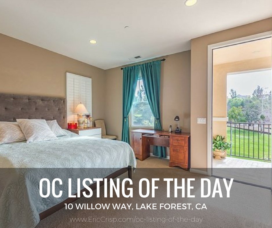 Real_Crisp's tweet photo. If you're looking for the perfect #familyhome U don't want to miss today's #OCListingoftheDay in Lake Forest! ⛳️🌳😱  https://t.co/MSzBNvfK6c https://t.co/6vKtUhwQiU