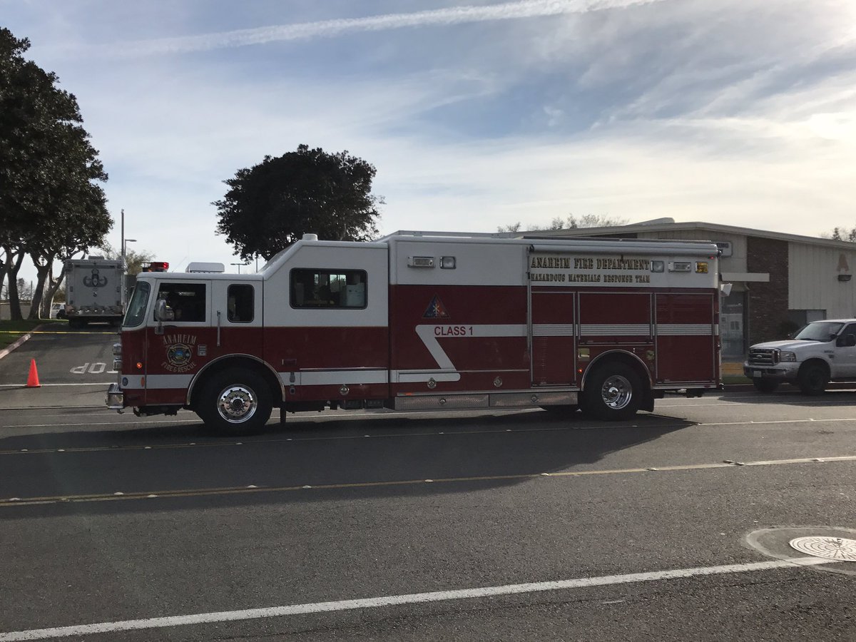 AnaheimPD's tweet photo. UPDATE: AF&amp;R HazMat and OCSD Bomb Squad on scene beginning search. @City_of_Anaheim @AnaheimFire @OCSD #APD #NOCCCD https://t.co/cUGZMoekmZ