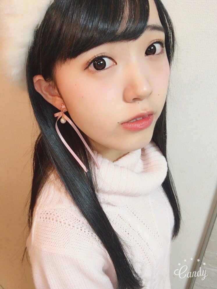 C3nf5gkVcAALLxc.jpg:large