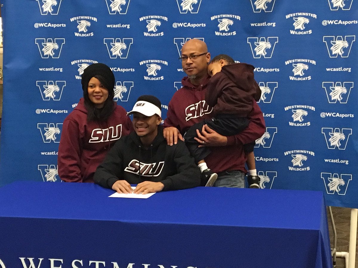 dyllanconway's tweet photo. I'm ready for this next chapter in my lifeπΎ #RIPTyrell @17NickHill @SIU_Football https://t.co/yyk7KY3cXF