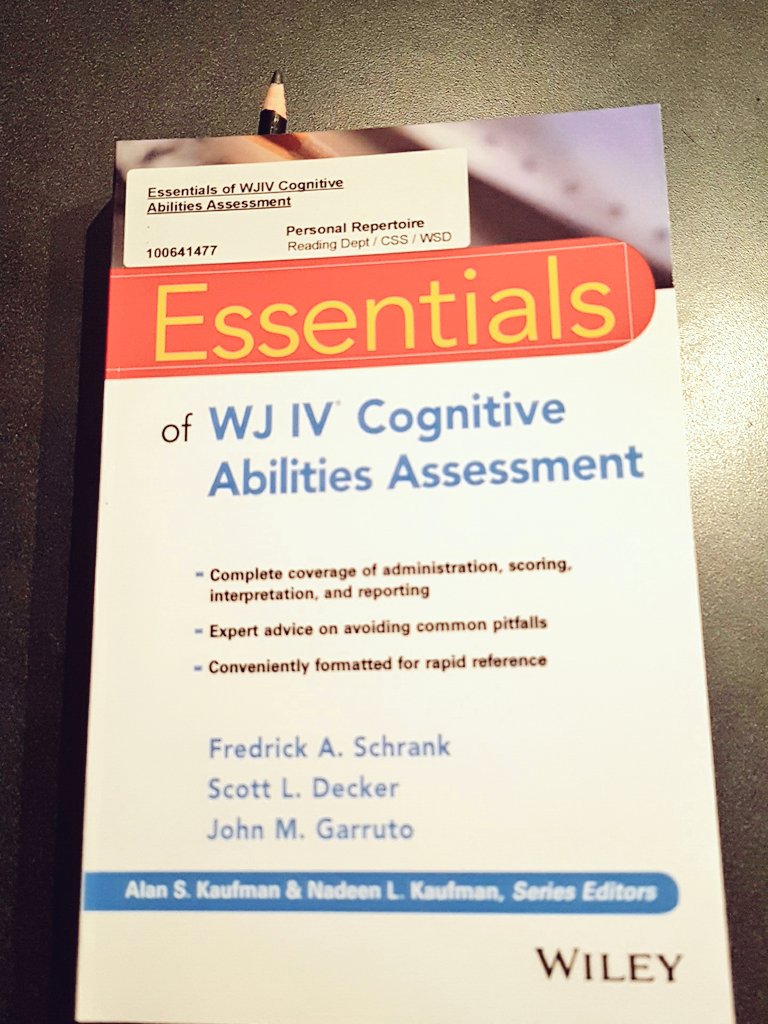 kimsiwak's tweet image. Reading... #CSS_JMK