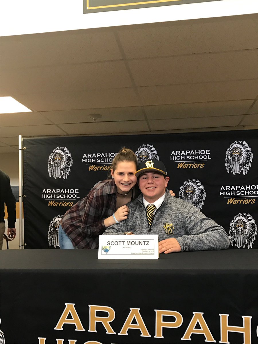 scottmountz13's tweet image. Thank you lord. #signingday #9preps congrats to all the other athletes as well.