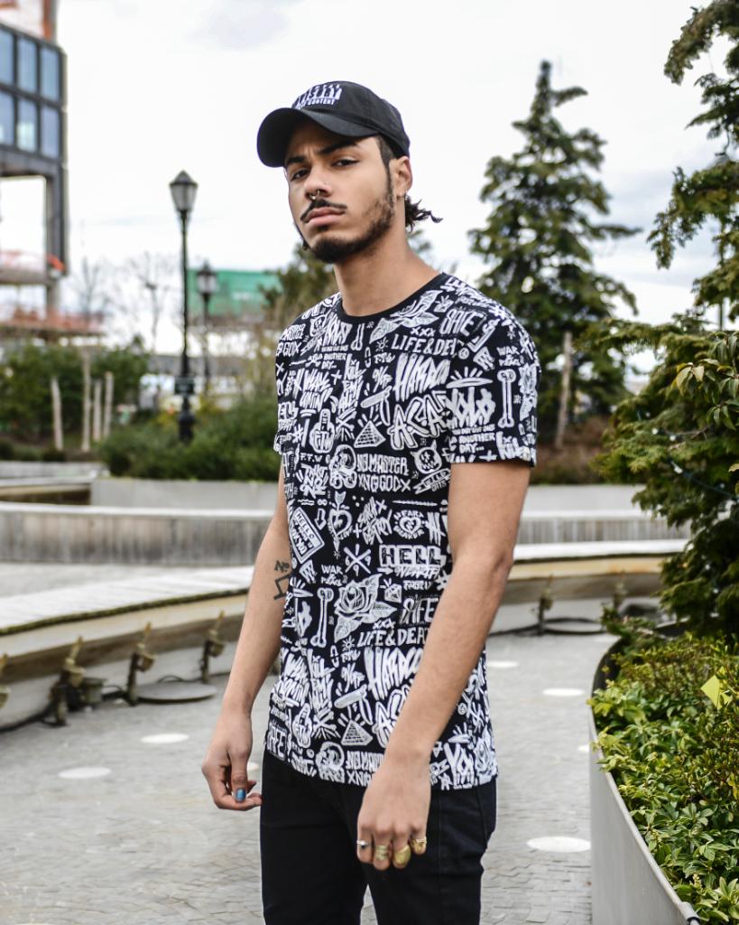 Footaction's tweet image. #THEHOOK: @NewEraCap "Parental Advisory" #DadHat, @Two_Angle Tee

🚶: @melomakesmusic #FootactionFamily