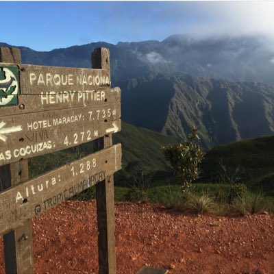 DanielUltrail's tweet photo. #SkyTrailRunnersClub #TrailRunning #Maracay #NuevaFotoDePerfil #Venezuela https://t.co/kaNGbOmgDo