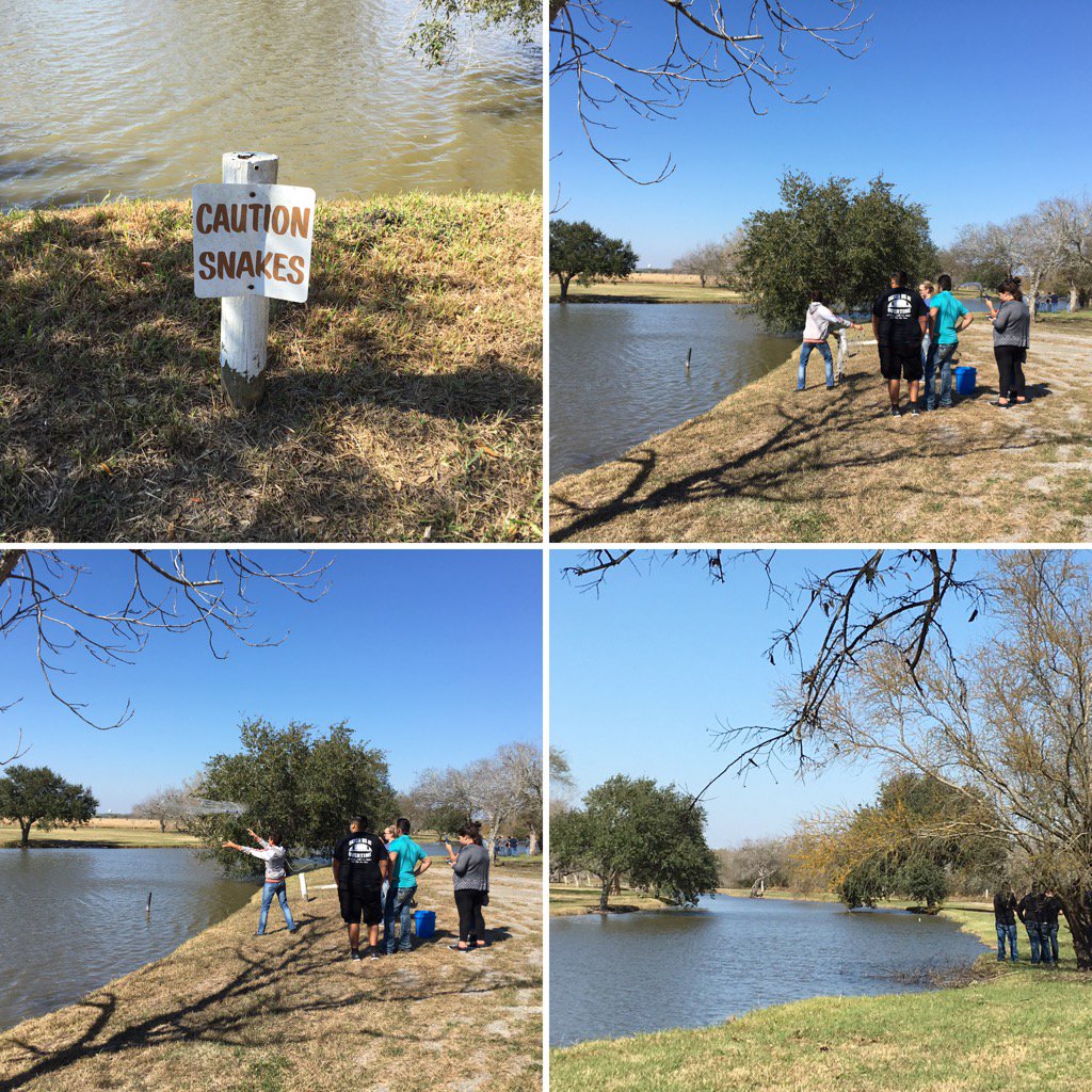 MarissaKubala's tweet photo. Fun day with Coach Kress's aquatics class! #AHScoyotes #watersampling #casting #beautifulday #snakesareourfriends https://t.co/wmPyW3CBlQ