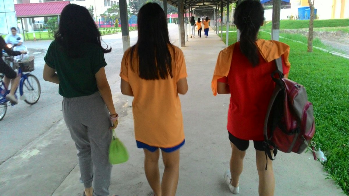 LPAerol's tweet photo. โอ้ อห สีแยงแทงตาพี่มาก #pccpfact https://t.co/IRWsz7iZHb