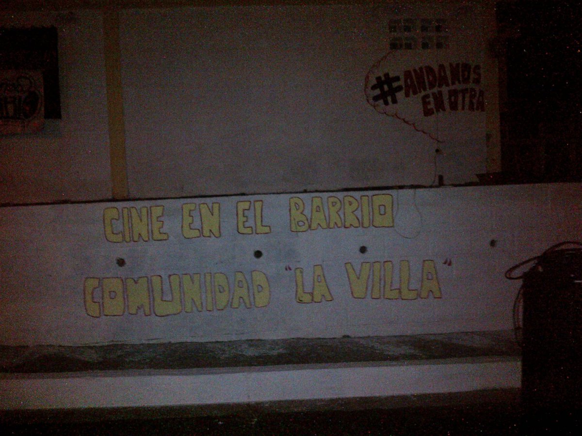 edgardoa22's tweet photo. Comunidad "la villa" #cinedebarrio #andamosenotra #activos https://t.co/0hWqnCNCFJ