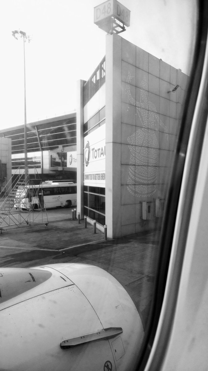 indianoceanband's tweet photo. On our way to @sula_vineyards for the 10th edition of #sulafest2017.  Hope to see you there https://t.co/IdK4DqNSov