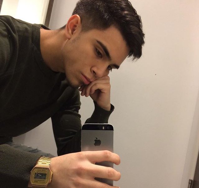 welp🙃I don't enjoy cinnamon rolls anymore soooo who wants to go out for donuts??💕