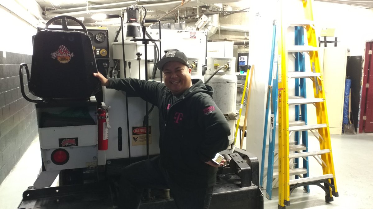 @208rsl <a href="/dodgehappy/">Jen Dodge</a> <a href="/dodgehappy/">Jen Dodge</a> <a href="/EMowjee/">Eric Mowjee</a> <a href="/CurtisBills/">curtis bills</a> Pox can Zamboni like a boss!