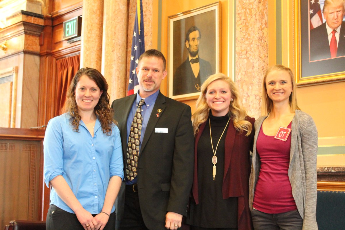 shannonwyattOTD's tweet photo. Representing Drake Occupational Therapy at the Iowa capitol - I think you could say it was a success! #AdvocateForOT #IOTA #HillDay2017 https://t.co/AD4Or1373o
