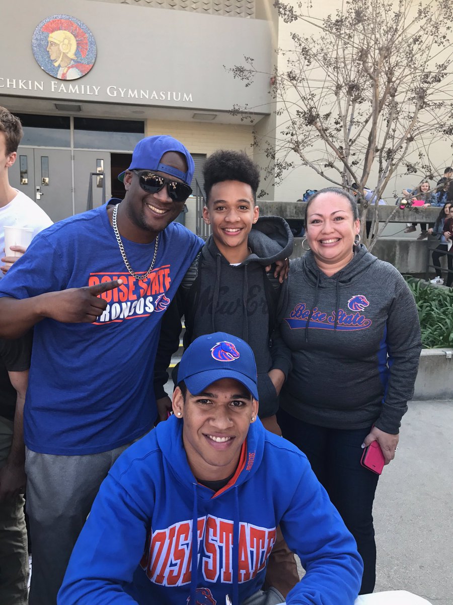 Strut Fitness Training Center (strutcoach) Twitter