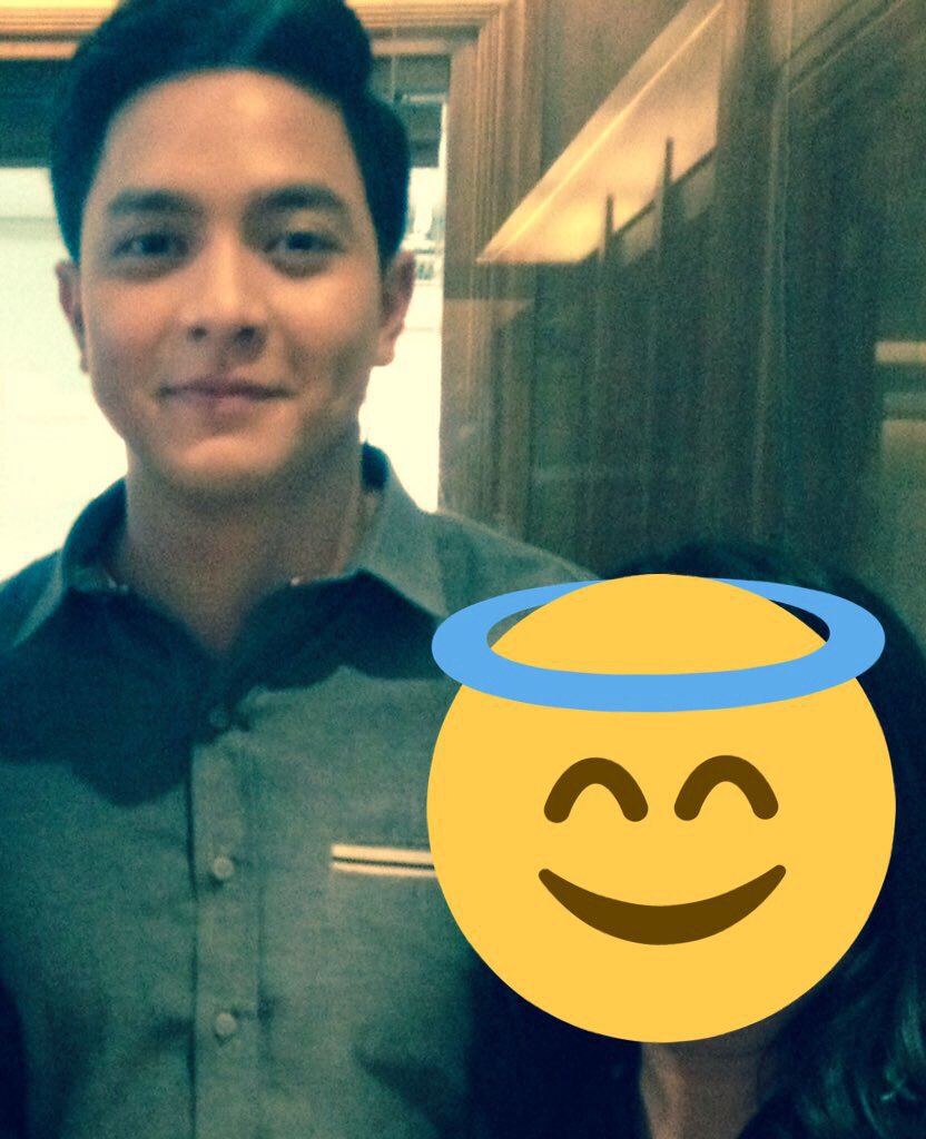 MaineArrra's tweet photo. @grandlenz I was there yesterday after the pic I asked him: kiss mo ako kay Maine๐
and he said: Lage๐
me: kilig sobra๐
#ALDUB81stWeeksary https://t.co/oC7OM74A3i