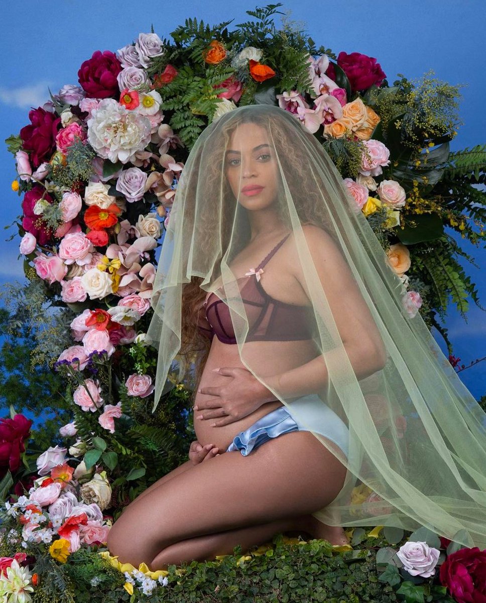 3SidesEnt's tweet photo. #Beyoncé Just Announced She’s Pregnant With A Regal Floral Backdrop: https://t.co/R2QDPyFYW0 https://t.co/qre8fI3G40