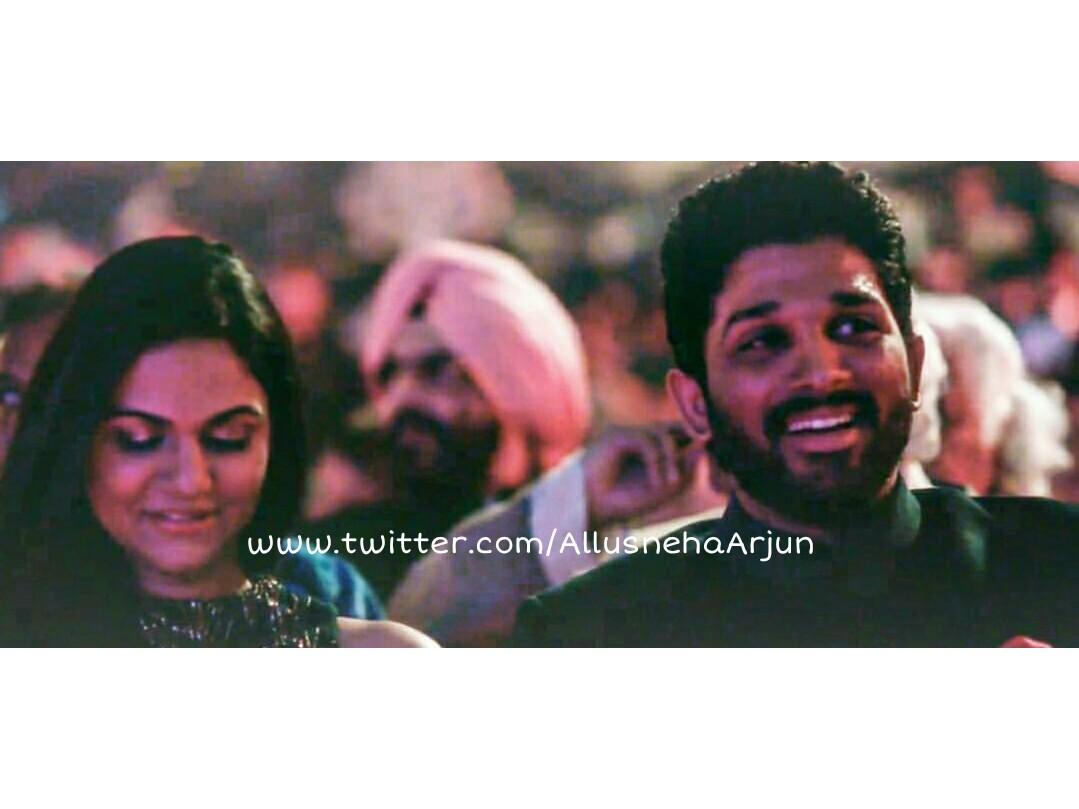 AllusnehaArjun's tweet photo. Arjun &amp; Sneha at #Keshvee Sangeeth ❤
#Bunnyandsneha #Keshvee #Couplegoals #Toocutee #Madeforeachother 😘 https://t.co/BskklChJtn